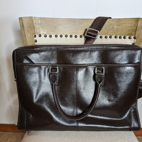 MANTOBRUCE Leather Briefcase for Men Women Business Handbag.